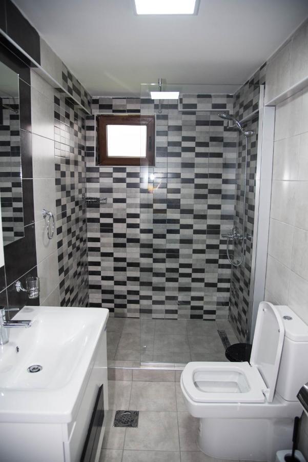 Guest House La Baja Охрид Экстерьер фото