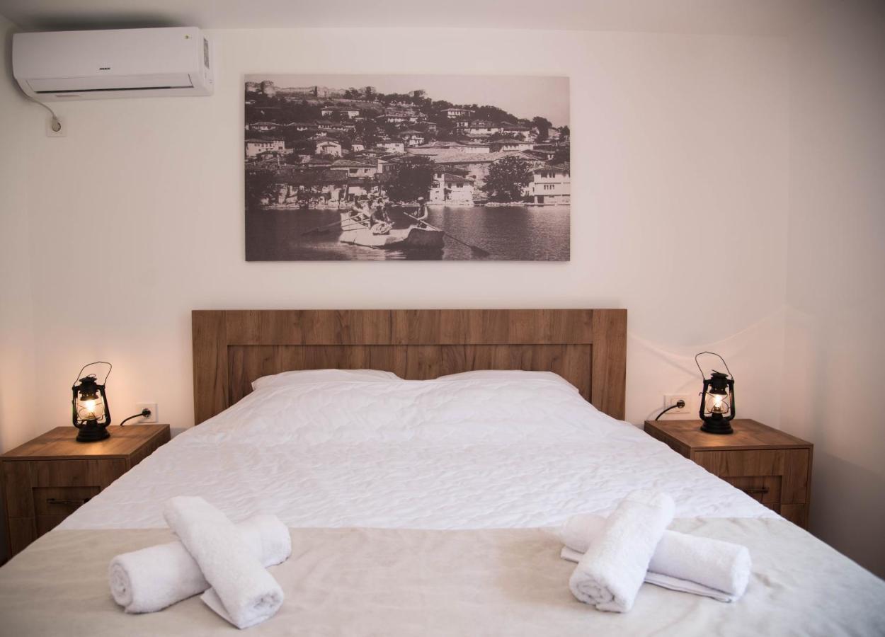 Guest House La Baja Охрид Экстерьер фото