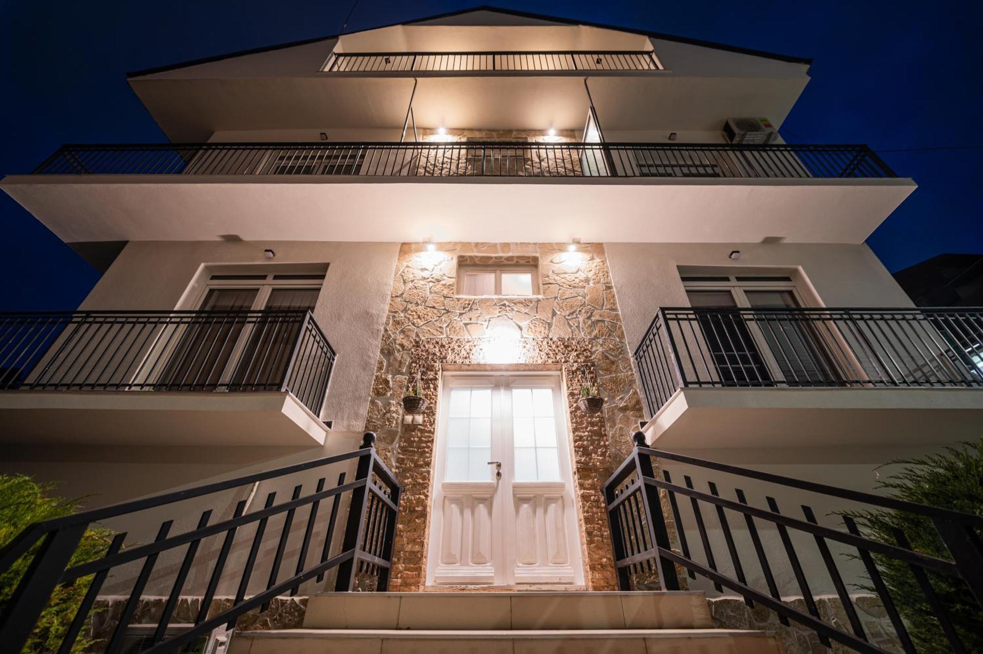 Guest House La Baja Охрид Экстерьер фото